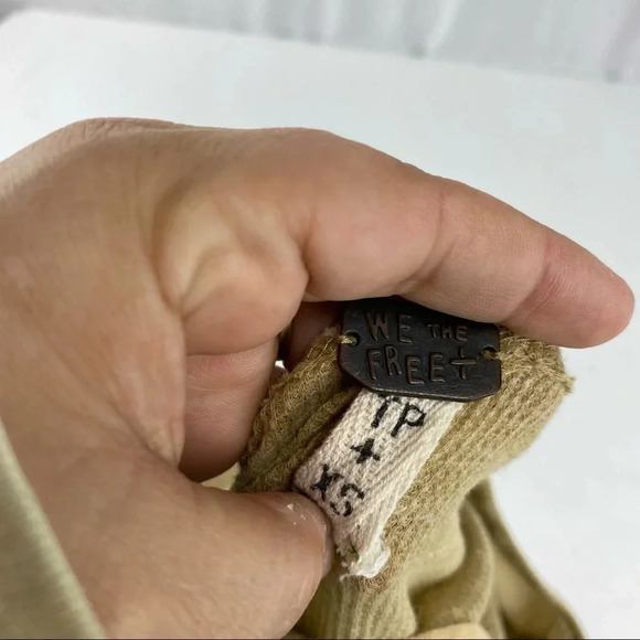 We the Free Womens XS Tan Long Sleeve Thermal Flowy Top Tunic Shirt - Picture 6 of 6